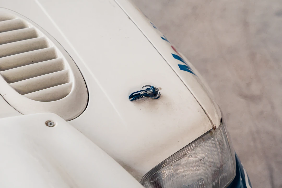 1992 Ford Escort RS Cosworth - Image 25 of 31