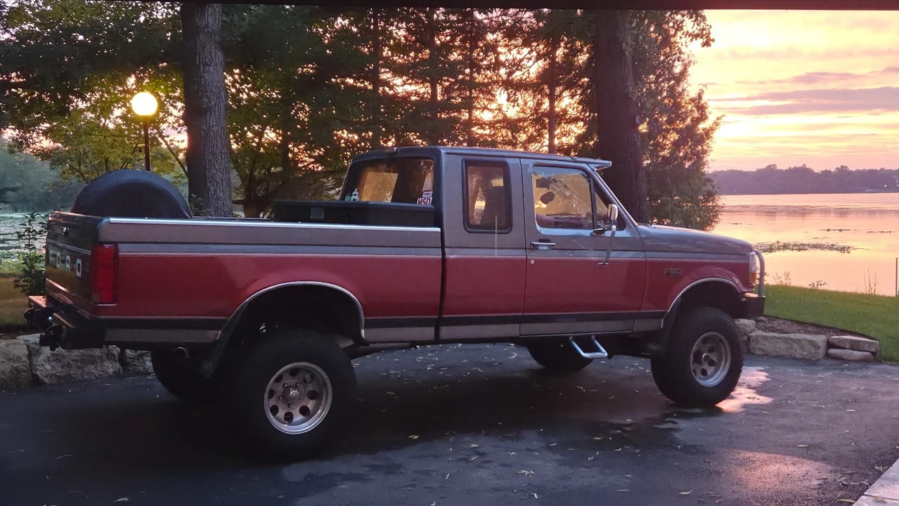 1992 Ford F-Series 9th Gen - Image 2 of 15