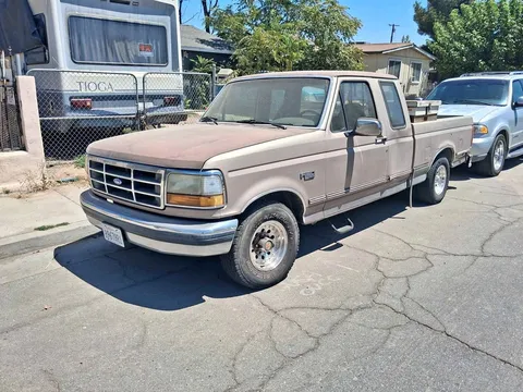 1992 Ford F-150 FX2 Pickup 2D 6 1/2 ft