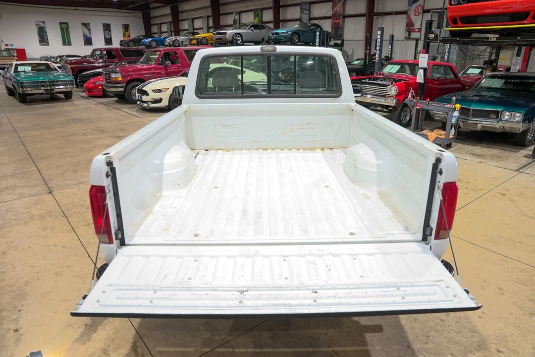 1992 Ford F-Series 9th Gen - Image 26 of 31