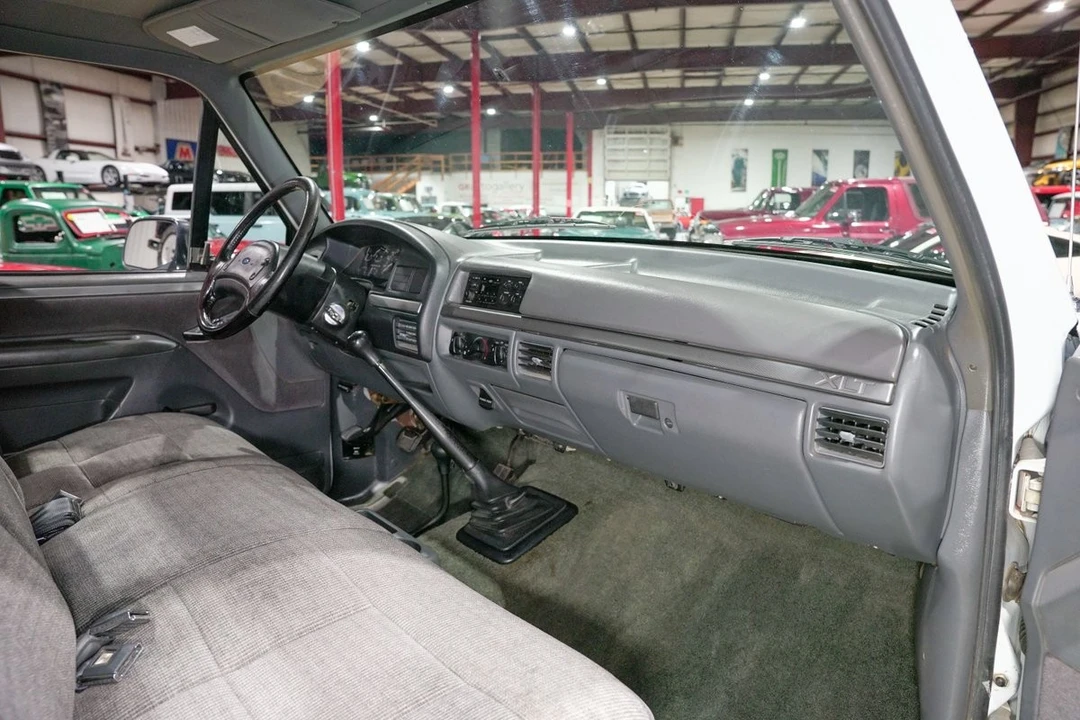 1992 Ford F-Series 9th Gen - Image 24 of 31