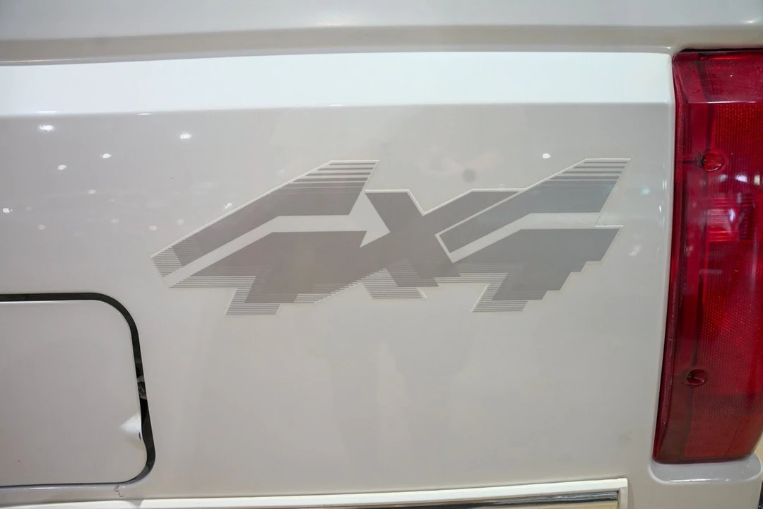 1992 Ford F-Series 9th Gen - Image 19 of 31