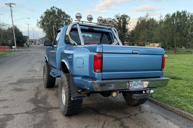 1992 Ford F-Series 9th Gen - Image 2 of 7