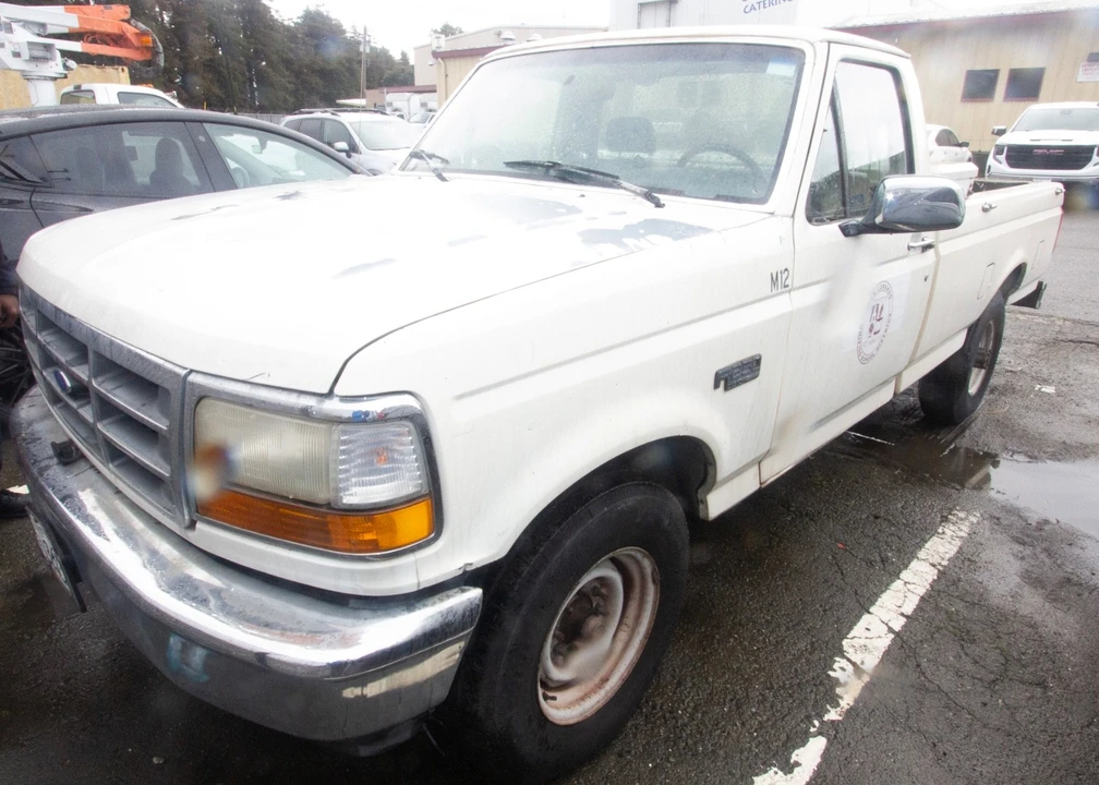 1992 Ford F-Series 9th Gen - Image 2 of 20