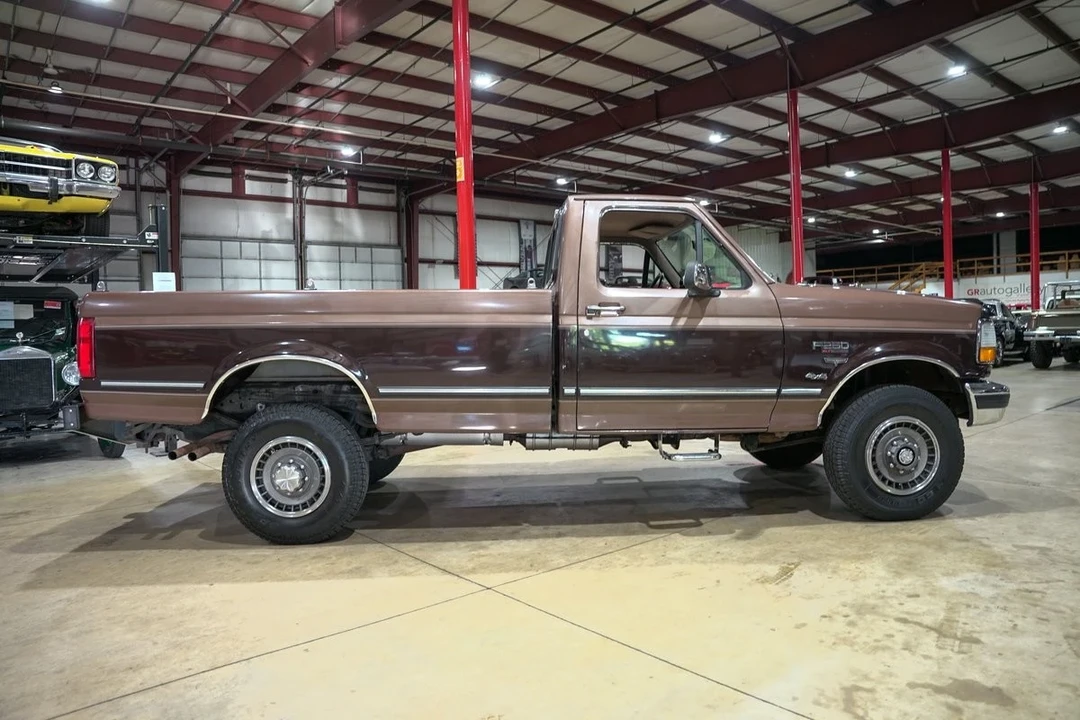 1992 Ford F-Series 9th Gen - Image 10 of 12