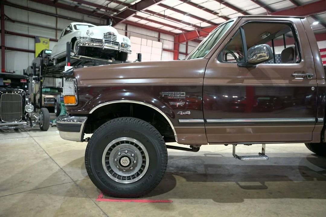 1992 Ford F-Series 9th Gen - Image 3 of 12