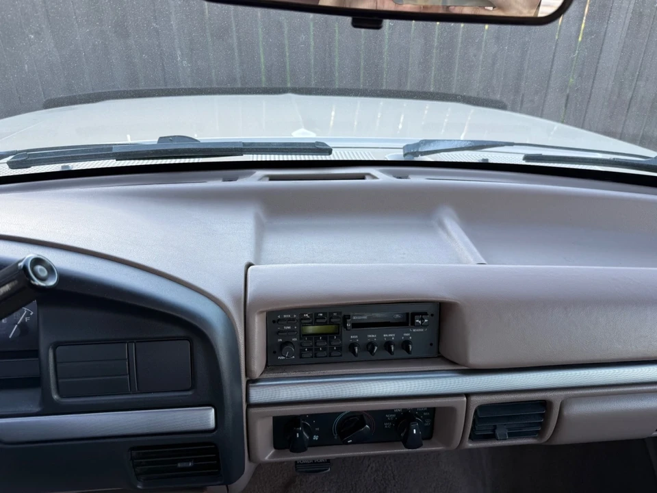 1992 Ford F-Series 9th Gen - Image 18 of 21