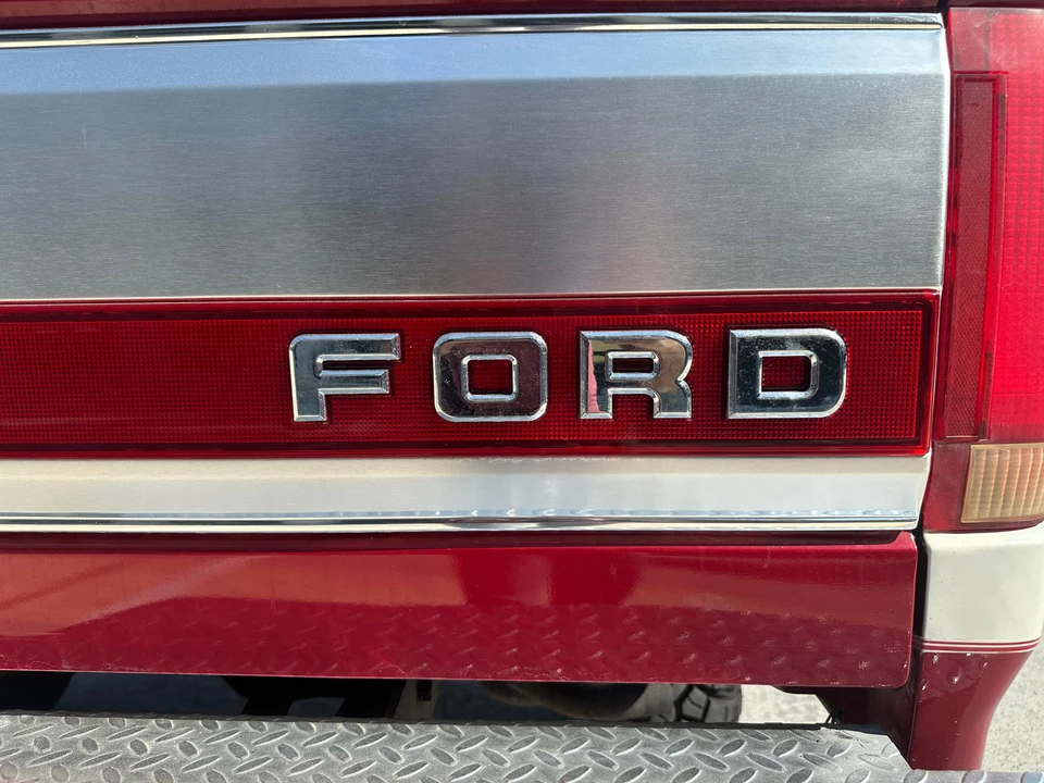 1992 Ford F-Series 9th Gen - Image 18 of 31
