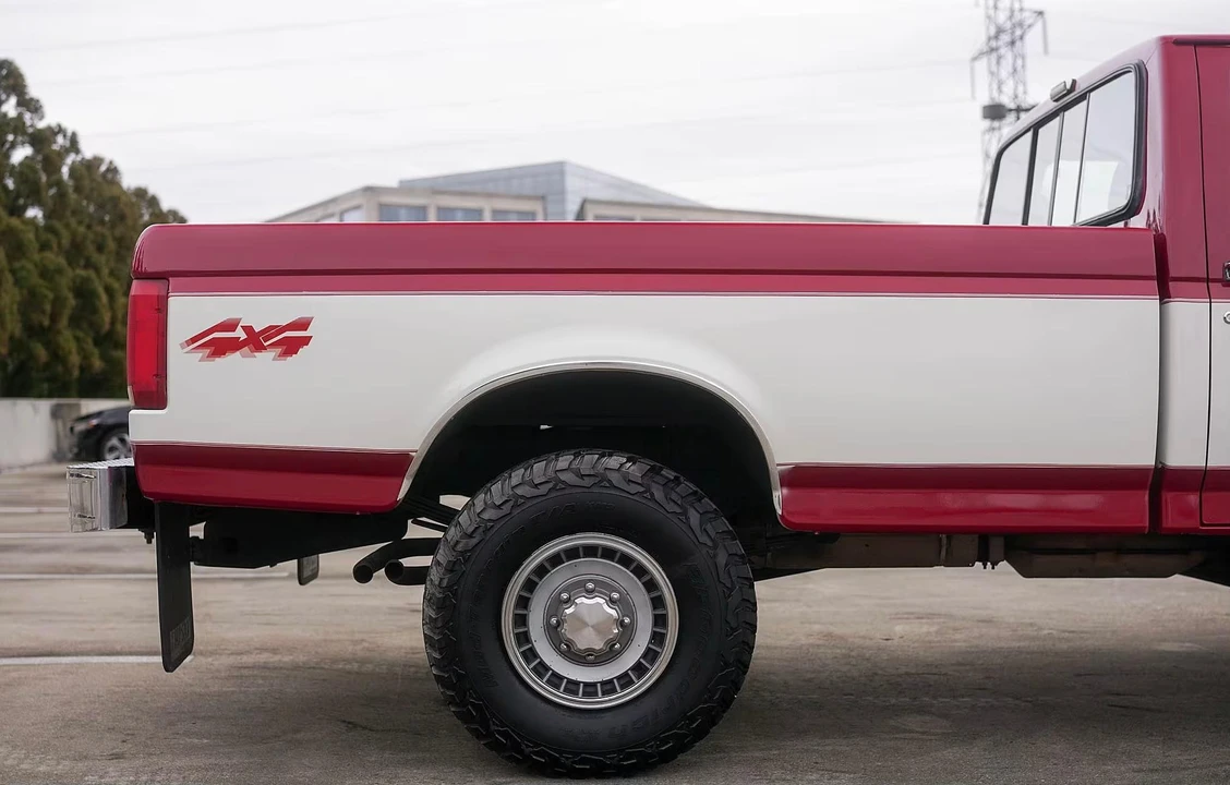 1992 Ford F-Series 9th Gen - Image 29 of 31