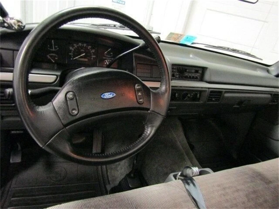 1992 Ford F-Series 9th Gen - Image 15 of 31