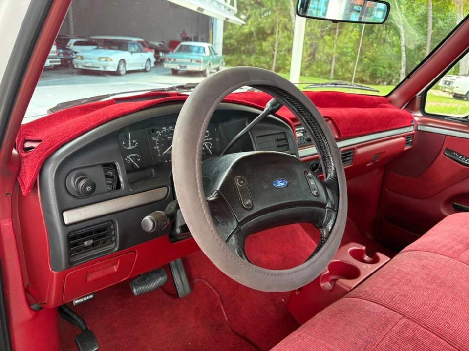 1992 Ford F-Series 9th Gen - Image 23 of 31
