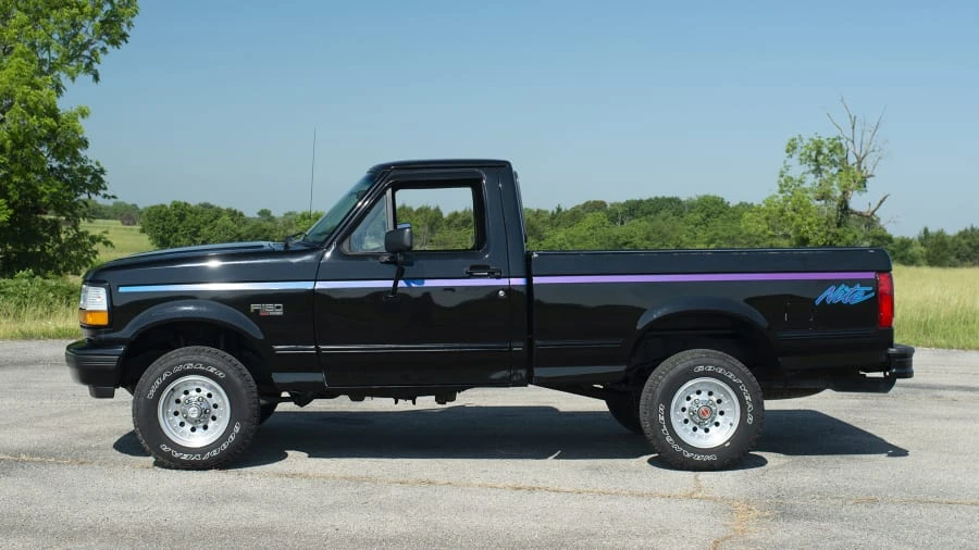 1992 Ford F-Series 9th Gen - Image 2 of 12