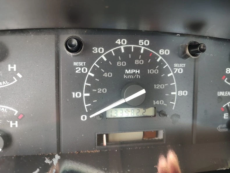 1992 Ford F-Series 9th Gen - Image 10 of 18