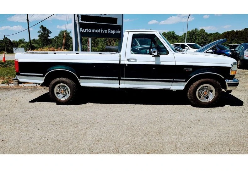 1992 Ford F-Series 9th Gen - Image 2 of 18