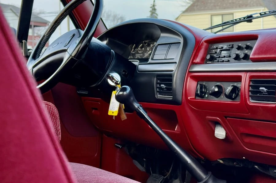 1992 Ford F-Series 9th Gen - Image 24 of 25