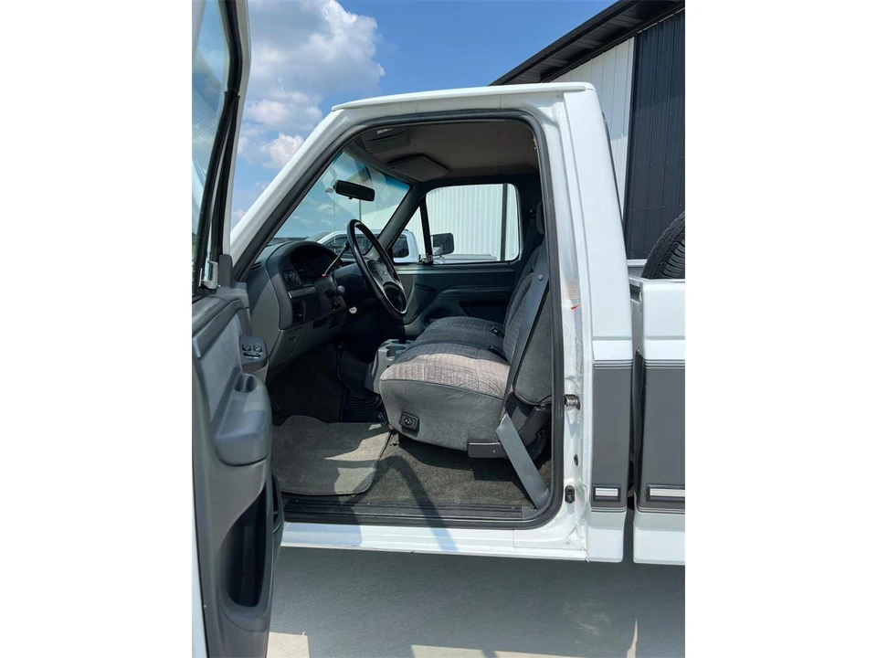 1992 Ford F-Series 9th Gen - Image 6 of 30