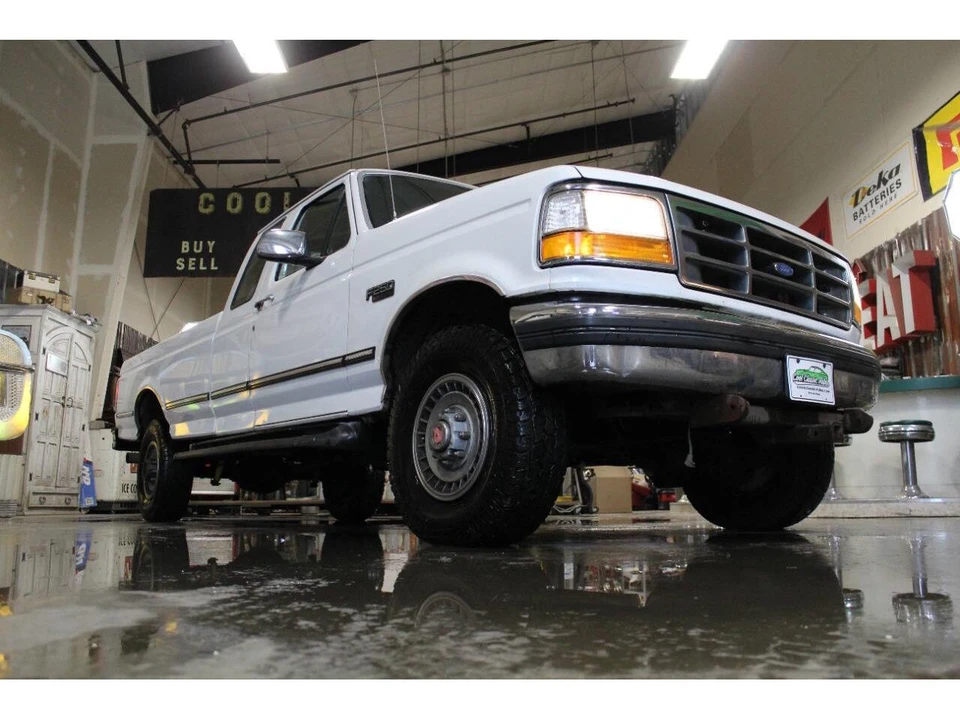 1992 Ford F-Series 9th Gen - Image 17 of 31