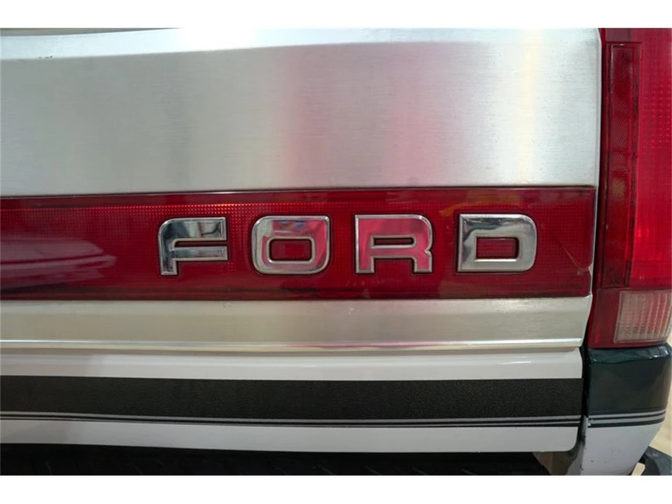 1992 Ford F-Series 9th Gen - Image 24 of 31