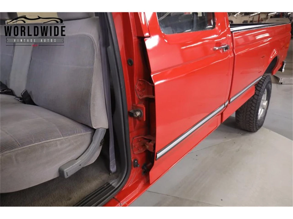1992 Ford F-Series 9th Gen - Image 21 of 31