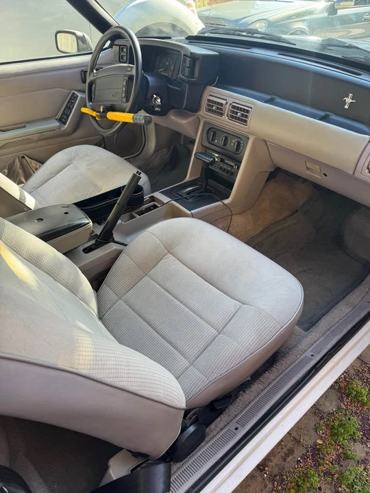 1992 Ford Mustang 3rd Gen - Image 9 of 12