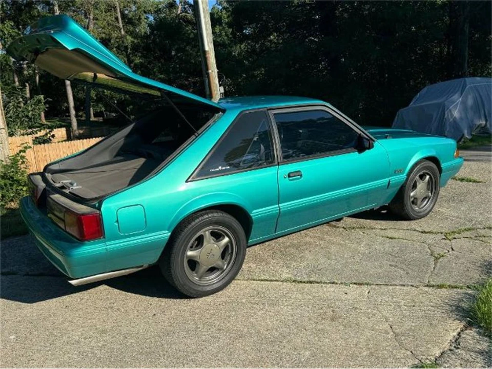 1992 Ford Mustang 3rd Gen - Image 18 of 23