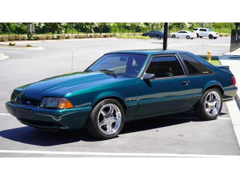 1992 Ford Mustang 3rd Gen - Image 9 of 31