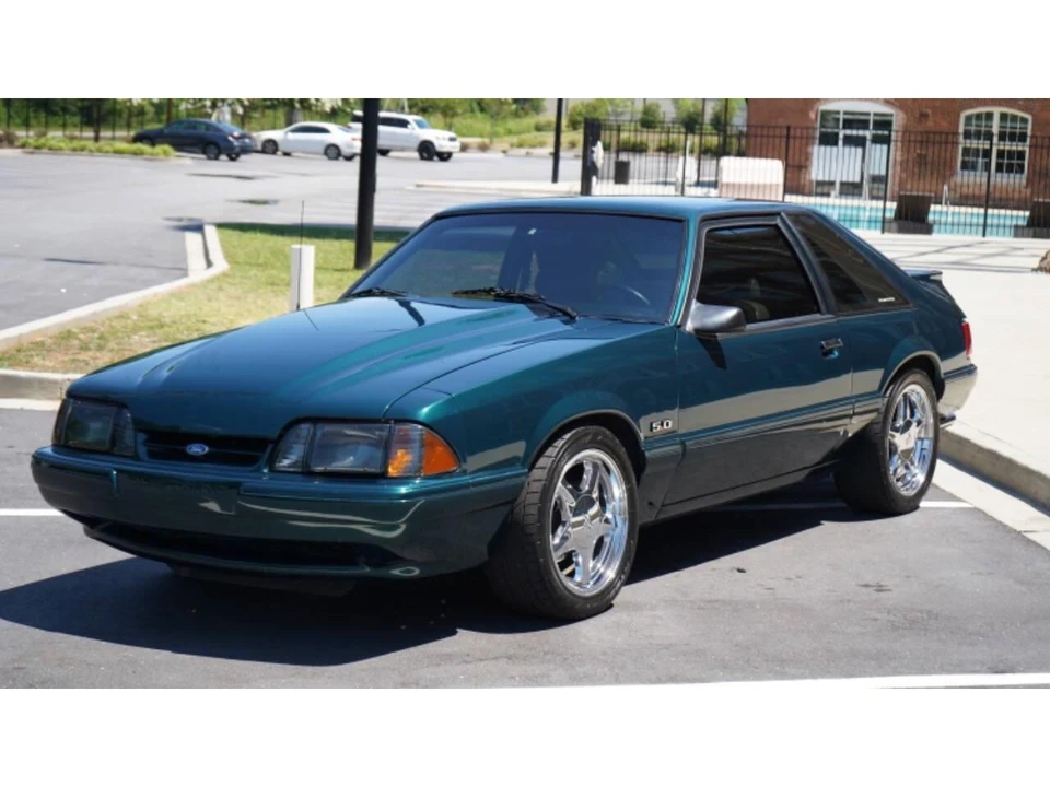 1992 Ford Mustang 3rd Gen - Image 8 of 31