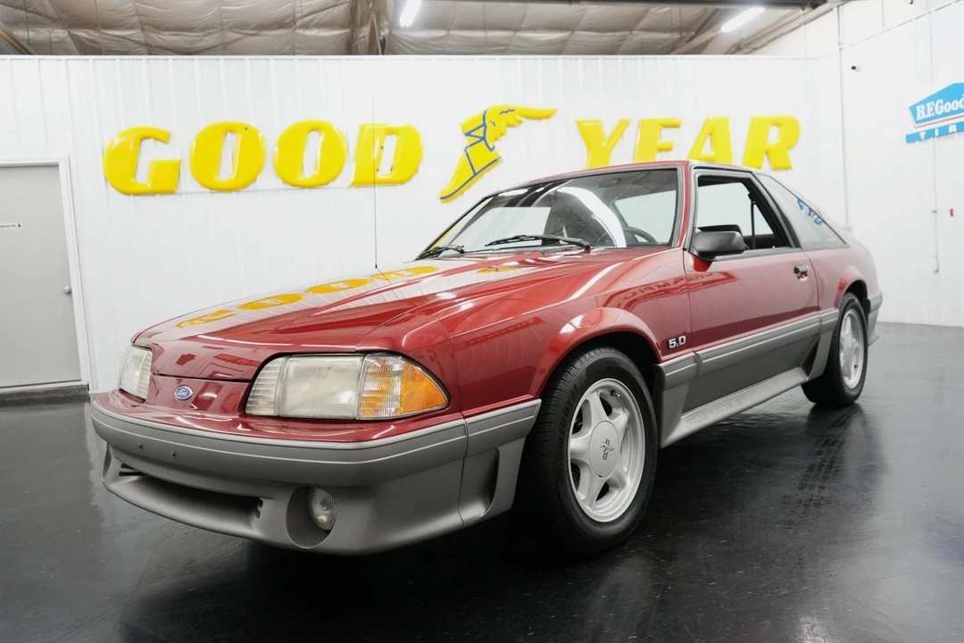 1992 Ford Mustang 3rd Gen - Image 2 of 21