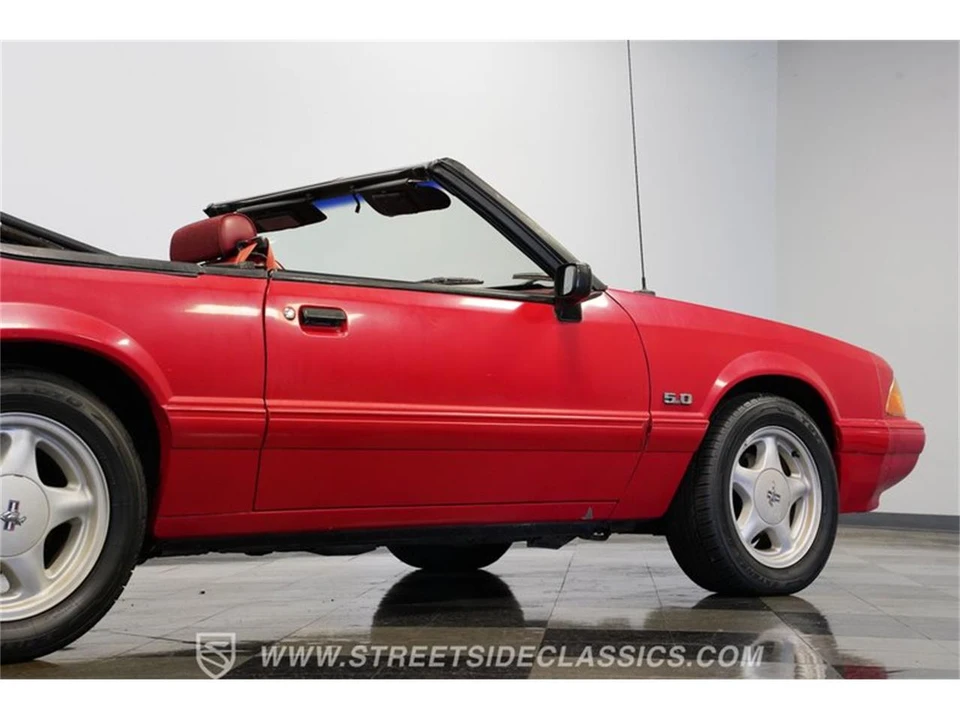 1992 Ford Mustang 3rd Gen - Image 27 of 31