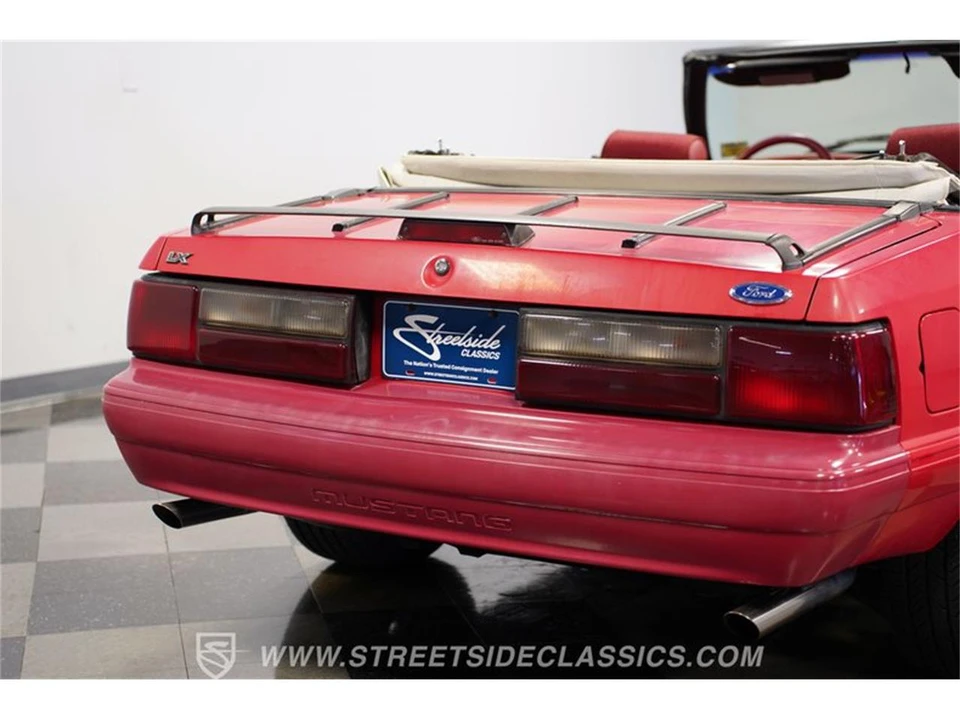 1992 Ford Mustang 3rd Gen - Image 25 of 31