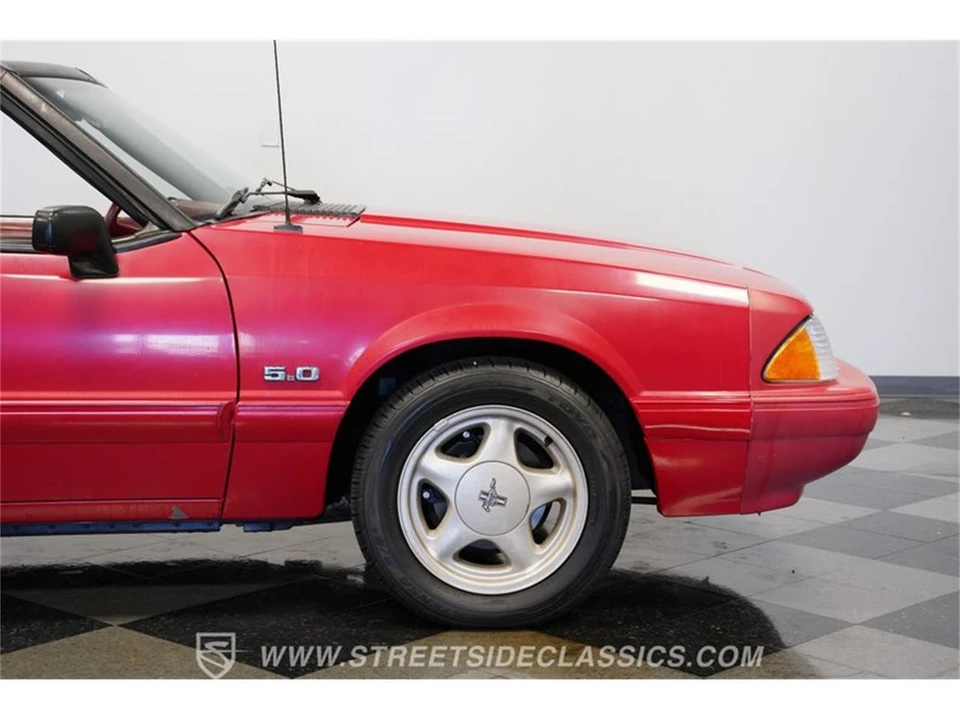 1992 Ford Mustang 3rd Gen - Image 29 of 31