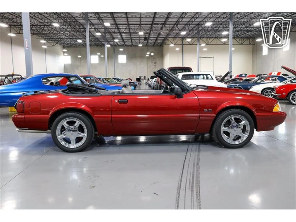 1992 Ford Mustang 3rd Gen - Image 30 of 31