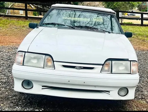 1992 Ford Mustang 5.0 Trim