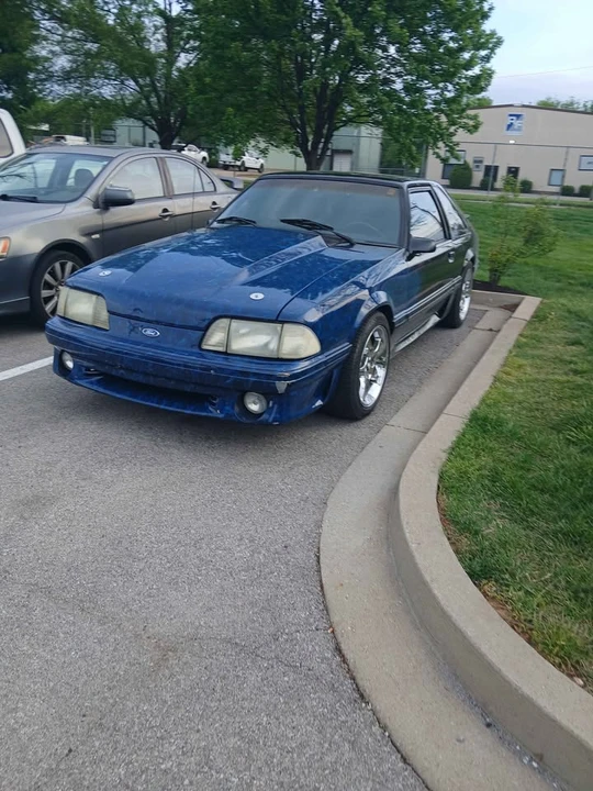 1992 Ford Mustang - Image 2 of 8