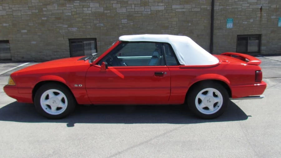 1992 Ford Mustang 3rd Gen - Image 2 of 5