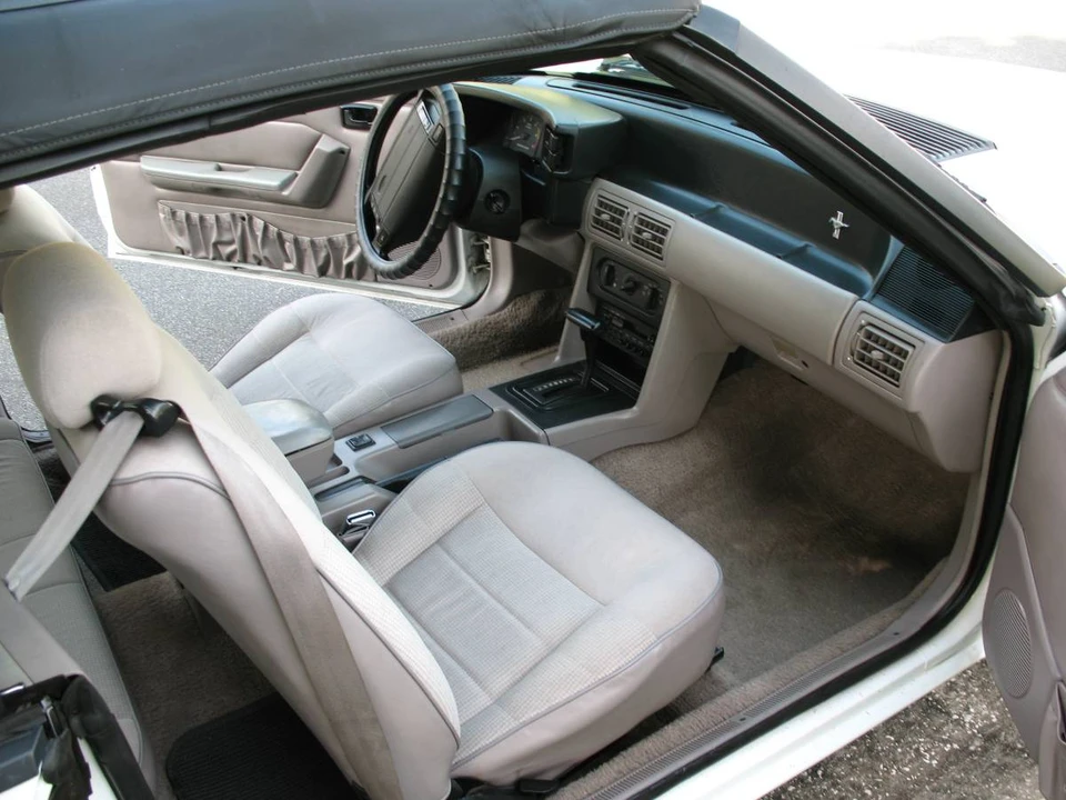 1992 Ford Mustang 3rd Gen - Image 4 of 5