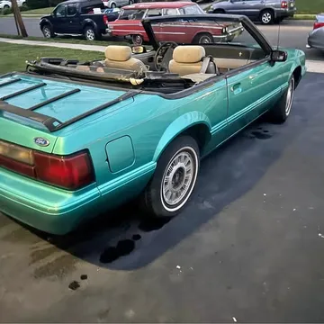 1992 Ford Mustang Convertible