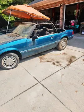 1992 Ford Mustang Convertible 2D