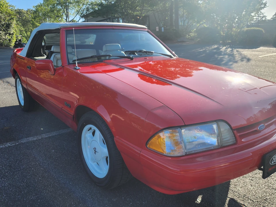 1992 Ford Mustang 3rd Gen - Image 14 of 31