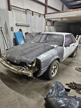 1992 Ford Mustang Coupe 2D