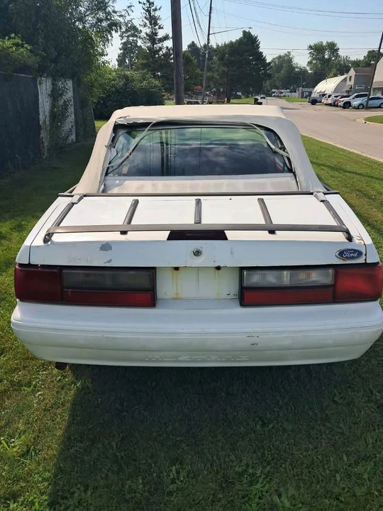 1992 Ford Mustang 3rd Gen - Image 4 of 8