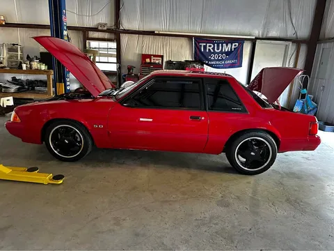 1992 Ford Mustang Coupe 2D