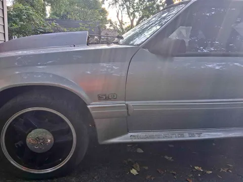1992 Ford Mustang Coupe 2D