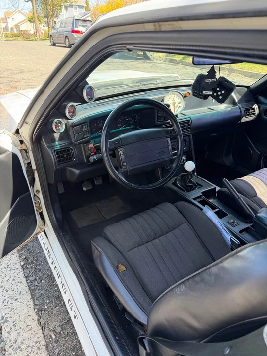1992 Ford Mustang GT 3rd Gen - Image 5 of 7