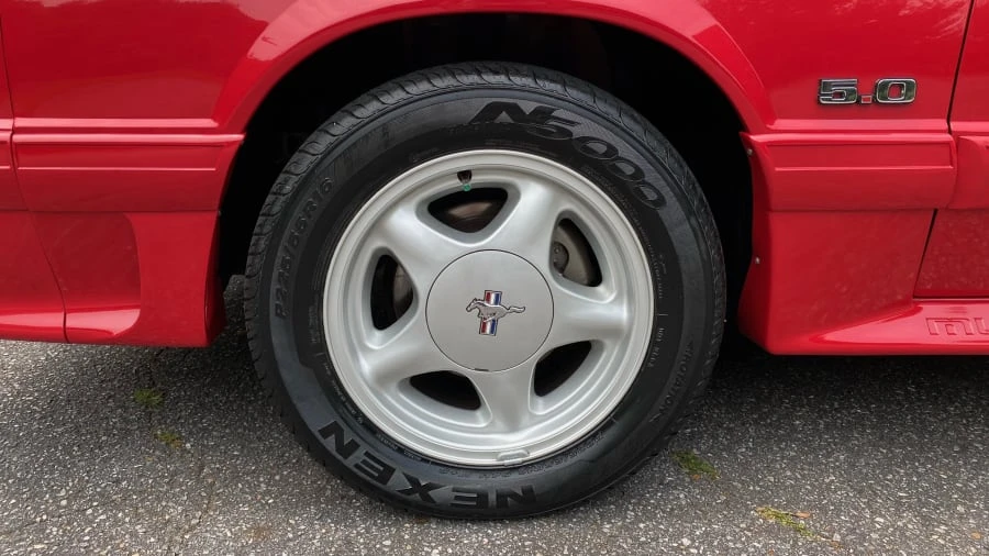 1992 Ford Mustang GT 3rd Gen - Image 13 of 18