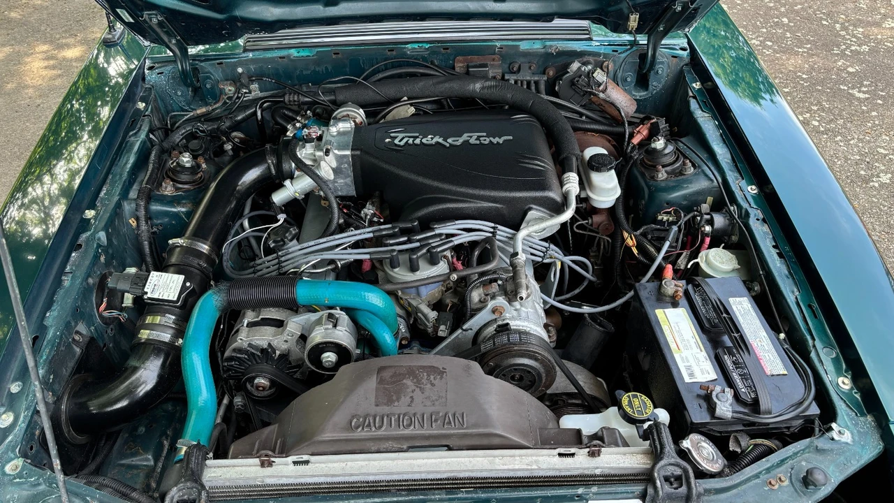 1992 Ford Mustang GT 3rd Gen - Image 11 of 31