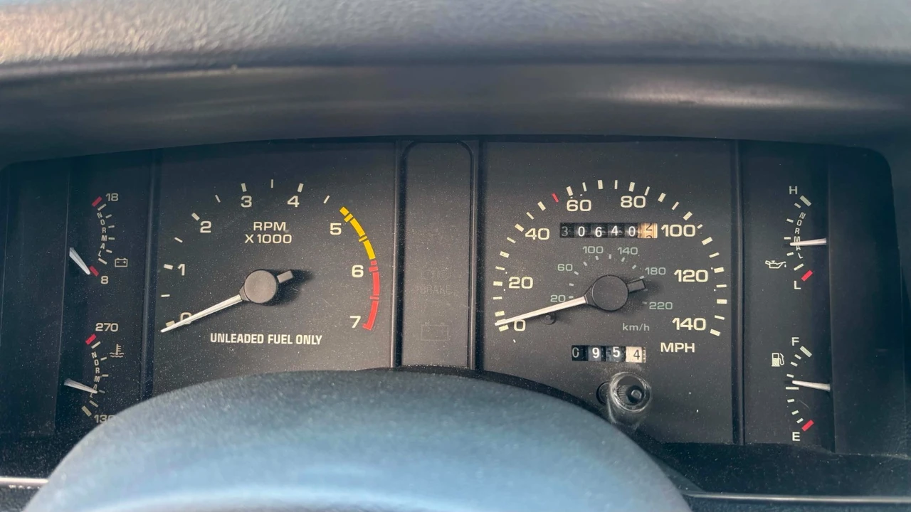 1992 Ford Mustang GT 3rd Gen - Image 22 of 31