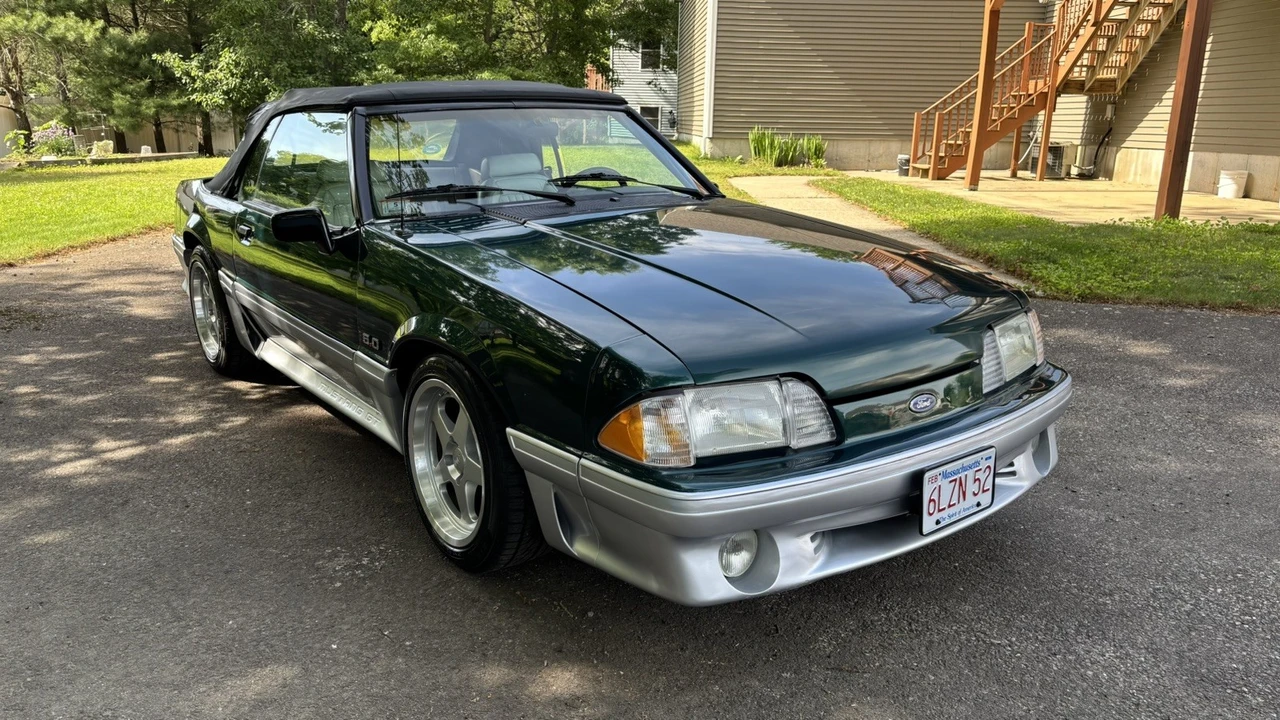 1992 Ford Mustang GT 3rd Gen - Image 30 of 31