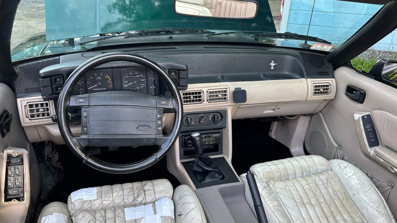 1992 Ford Mustang GT 3rd Gen - Image 20 of 31