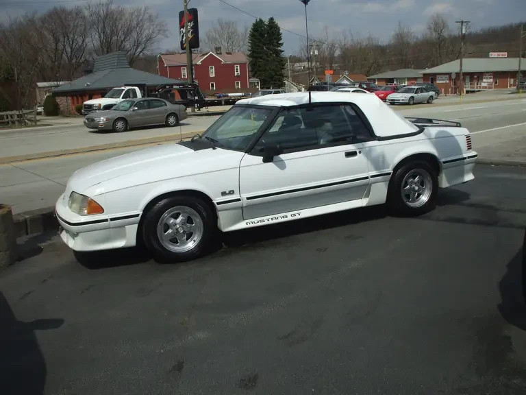 1992 Ford Mustang GT 3rd Gen - Image 2 of 2
